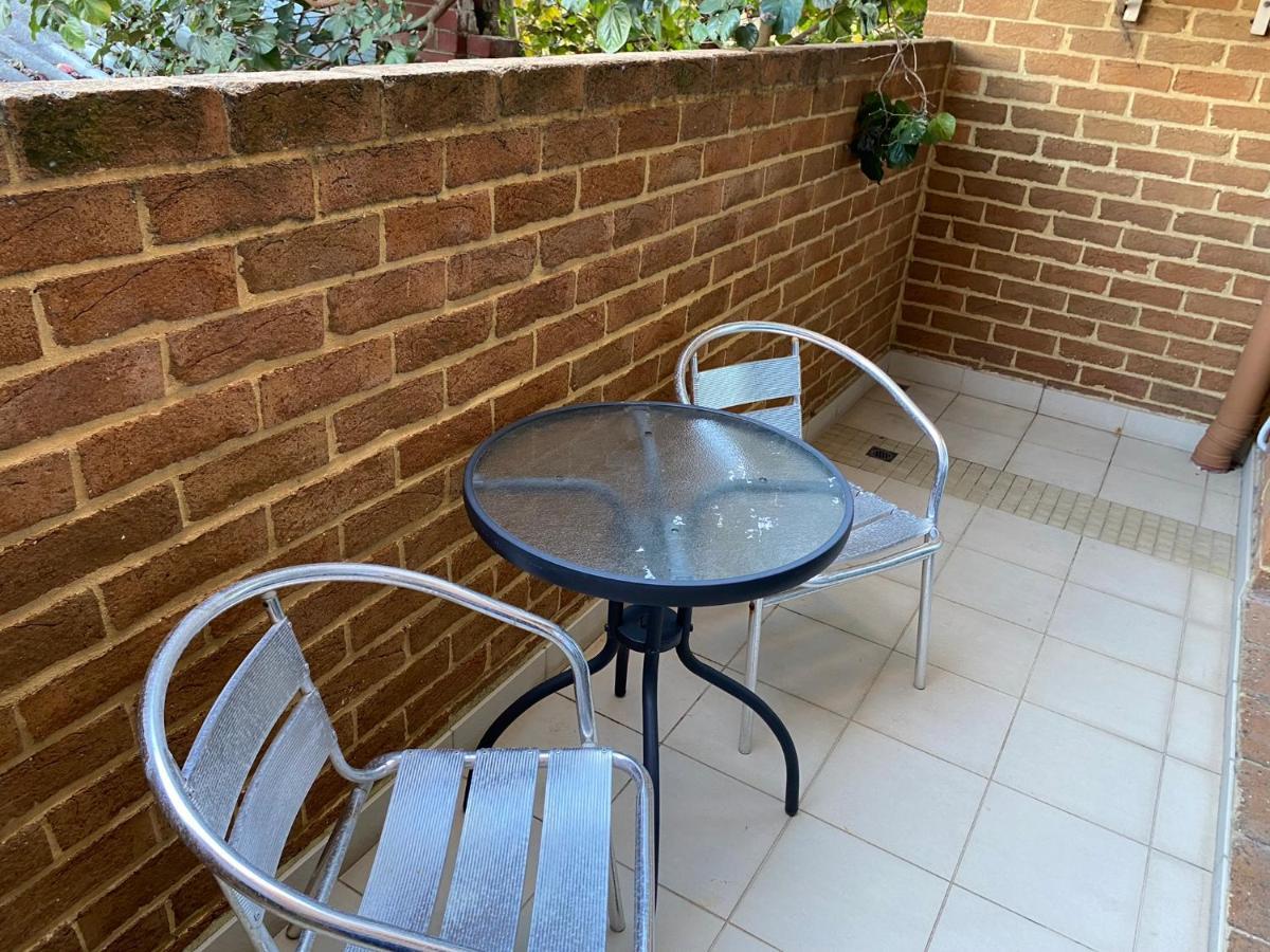 Parklane Apartments Fremantle Luaran gambar