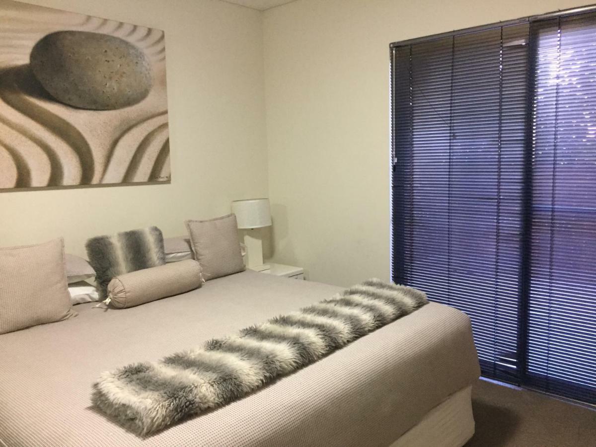 Parklane Apartments Fremantle Luaran gambar